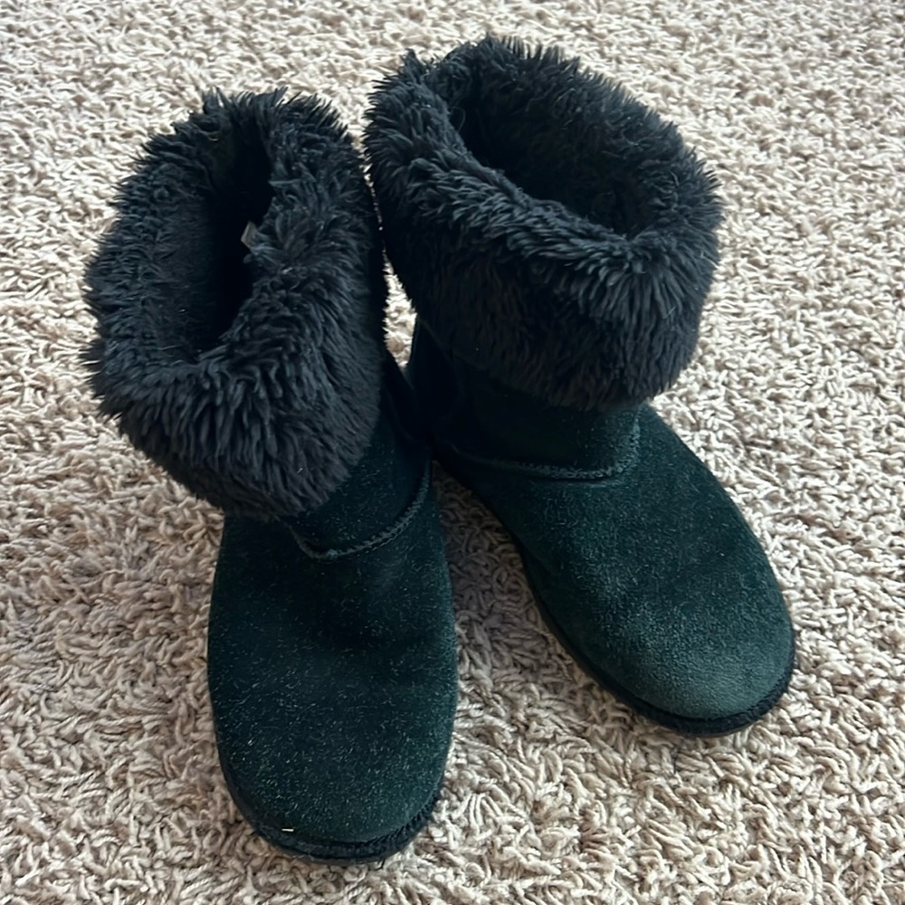 Seven7 girls size 13 black suede fur lined boots